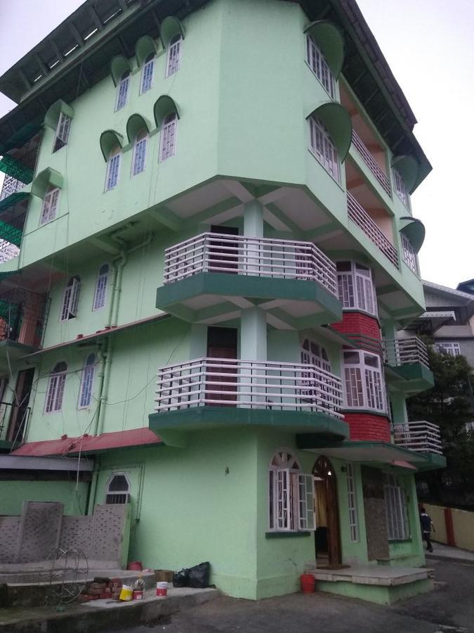 Hotel Mandar Гангток Екстериор снимка